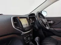 Used Jeep Cherokee Trailhawk 272 HP (200 kW) 2015 Grey SUV