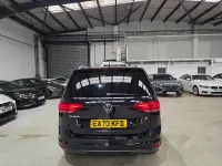 Used VW Touran SEL 150 HP (110 kW) 2020 Black MPV