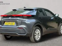 Used Toyota C-HR 140 HP (102 kW) 2026 SUV