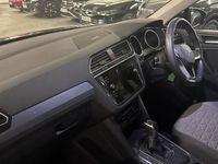 Used VW Tiguan Life 150 HP (110 kW) 2022 Urano grey SUV