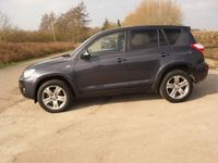 used Toyota RAV4 2.2 SR D-CAT 5d 148 BHP AUTO