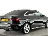 Usado Audi A3 S-Line 150 HP (110 kW) 2024 Sedan