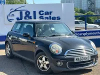 Usado Mini ONE Hatch 98 CV (72 kW) 2010 Negro Utilitario