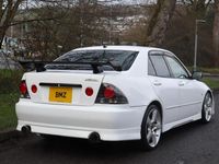 Used Toyota Altezza Edition 2000 White Sedan