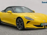 Usado MG Cyberster 375 kW (510 HP) 2024 Amarelo Cabrios
