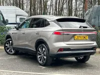 Usado MG HS Trophy 224 HP (164 kW) 2025 Prateado SUV