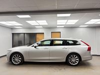 Used Volvo V90 Momentum 190 HP (139 kW) 2019 Silver Estate