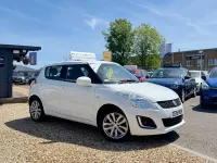 Begagnad Suzuki Swift SZ3 94 HK (69 kW) 2015 Vit Halvkombi