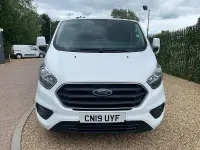 Used Ford Transit Custom Limited 170 HP (125 kW) 2019 White Van