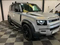 Usado Land Rover Defender First Edition 240 HP (176 kW) 2020 Prateado SUV