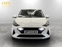 Used Hyundai i10 Advanced 2024 White Hatchback