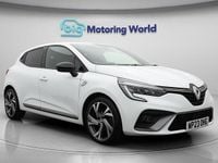 Used Renault Clio V RS Line 90 HP (66 kW) 2023 White Hatchback