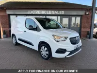 Used Vauxhall Combo Sportive 100 HP (73 kW) 2020 White MPV