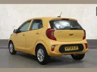 Used Kia Picanto 65 HP (47 kW) 2024 Yellow Hatchback