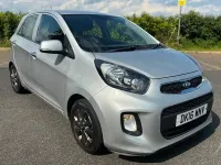 Used Kia Picanto 65 HP (47 kW) 2016 Silver Hatchback
