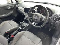 Used MG MG3 Exclusive 106 HP (77 kW) 2023 White Hatchback