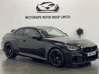 Begagnad BMW M2 M Sport 2023 Svart Sportkupé