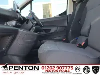Used Peugeot Partner S 101 HP (74 kW) 2024 White MPV