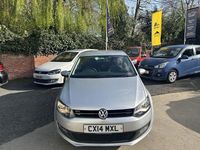 Usado VW Polo Edition 85 HP (62 kW) 2014 Prateado Citadino