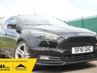 Used Ford Focus ST 250 HP (183 kW) 2016 Black Hatchback