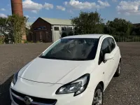 Used Vauxhall Corsa Design Edition 95 HP (69 kW) 2016 White Hatchback