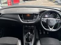 Gebraucht Vauxhall Grandland X SRi 131 PS (96 kW) 2020 Weiß SUV