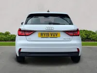 Used Audi A1 Premium 116 HP (85 kW) 2019 White SUV