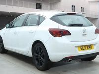Used Vauxhall Astra SRi 2011 White Hatchback