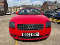 Begagnad Audi TT 2003 Röd Sportkupé