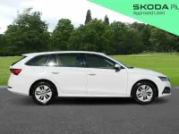 Used Skoda Octavia SE Technology 110 HP (80 kW) 2022 White Estate
