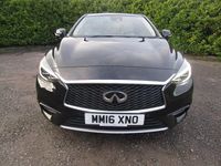 Used Infiniti Q30 Premium 170 HP (125 kW) 2016 Black Hatchback