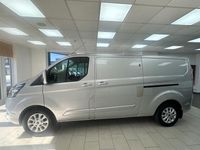 Begagnad Ford Transit Custom Limited 130 HK (95 kW) 2019 Silver Van