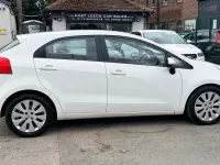 Used Kia Rio 90 HP (66 kW) 2013 White Hatchback
