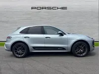 Used Porsche Macan 265 HP (194 kW) 2023 Silver SUV