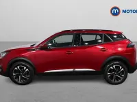 Usado Peugeot 2008 Allure Premium 101 HP (74 kW) 2022 SUV