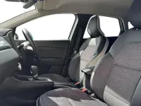 Used Renault Captur Techno 142 HP (104 kW) 2023 White/black SUV
