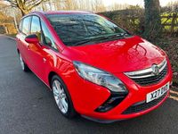 Used Vauxhall Zafira Tourer SRi 140 HP (102 kW) 2015 Red MPV