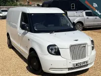 Used LEVC VN5 City 42 HP (30 kW) 2022 White MPV