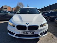 Używany BMW 218 Sport Line 2016 Biały Kombi