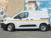 Used Vauxhall Combo 100 HP (73 kW) 2024 White MPV