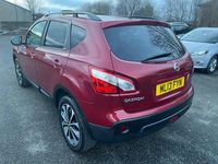 Used Nissan Qashqai 360º 117 HP (86 kW) 2013 Red SUV