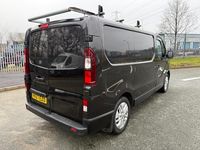 Used Renault Trafic 2017 Black MPV