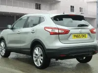 Used Nissan Qashqai Tekna 115 HP (84 kW) 2015 Baade silver SUV
