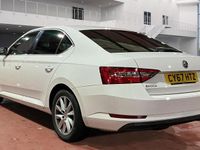 Used Skoda Superb SE Technology 150 HP (110 kW) 2018 White Hatchback