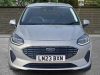 Usado Ford Fiesta Titanium X 125 HP (91 kW) 2023 Prateado Citadino