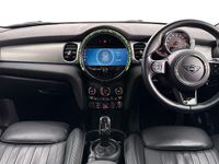 Used Mini Cooper Exclusive 134 HP (98 kW) 2022 White Hatchback