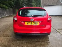 Used Ford Focus Titanium 115 HP (84 kW) 2012 Red Hatchback