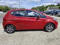Used Hyundai ix20 SE 115 HP (84 kW) 2017 Red Hatchback