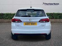 Used Vauxhall Astra SRi 150 HP (110 kW) 2017 White Estate