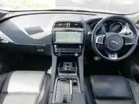 Usado Jaguar F-Pace R-Sport 180 HP (132 kW) 2019 Cinzento SUV